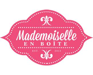 Mademoiselle en boîte