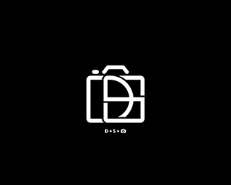 DS Monogram Photo / Video